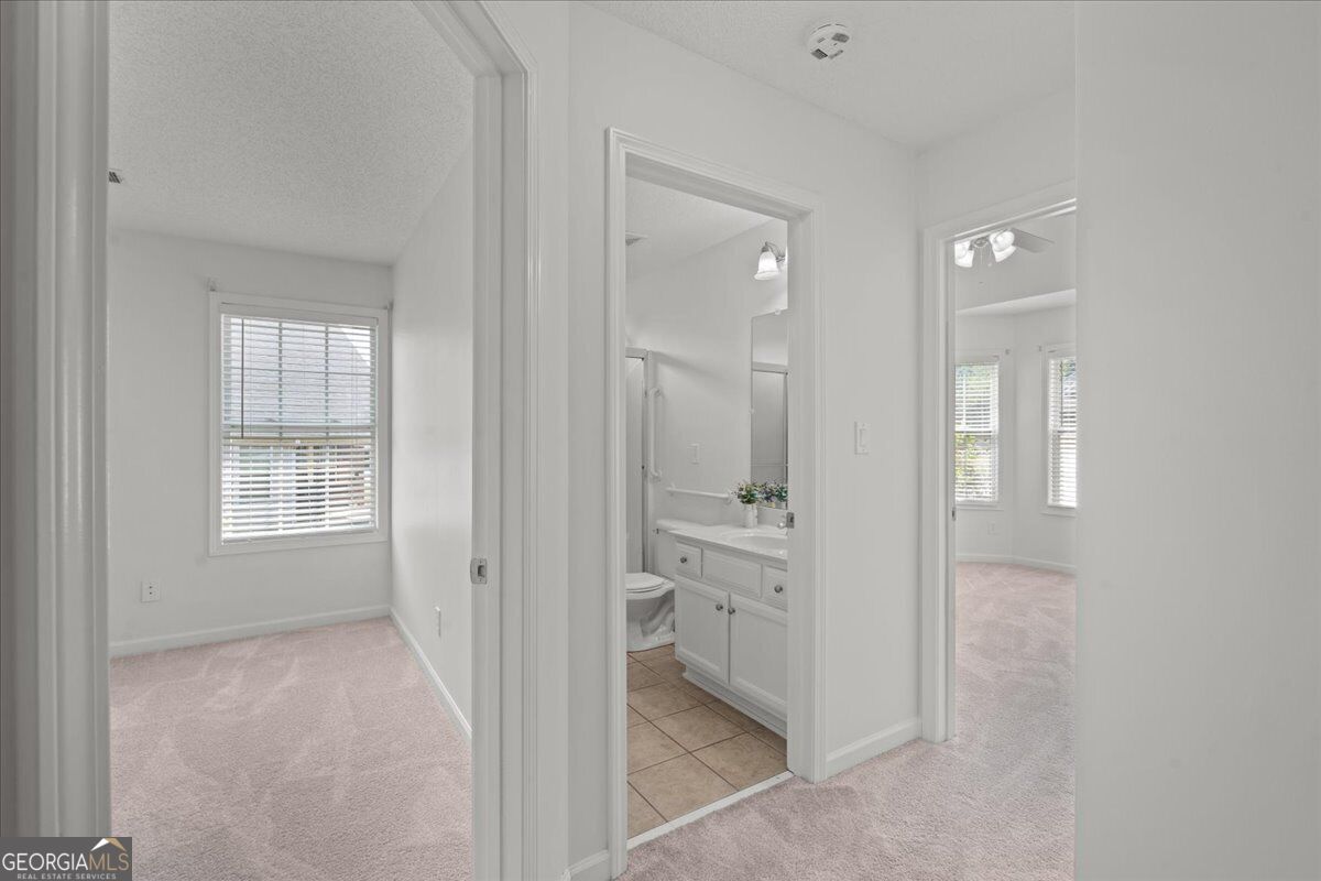 293 Prominent Loop Property Photo 42