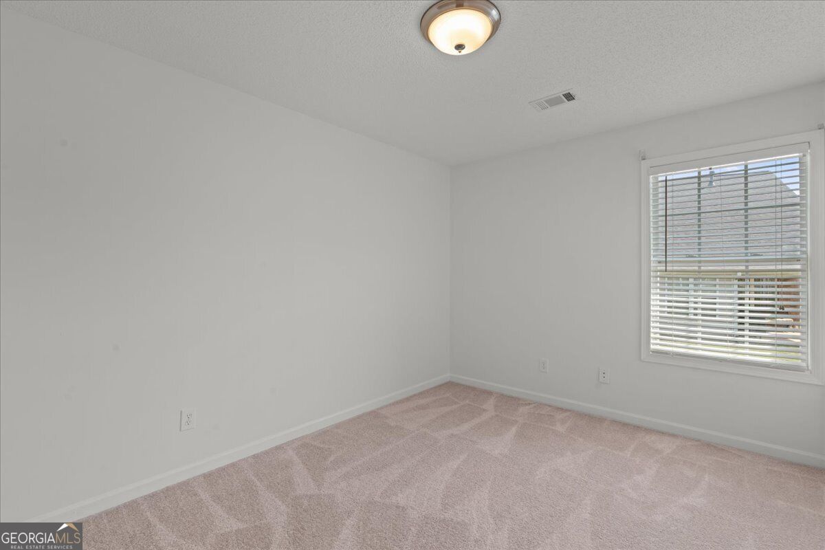 293 Prominent Loop Property Photo 43
