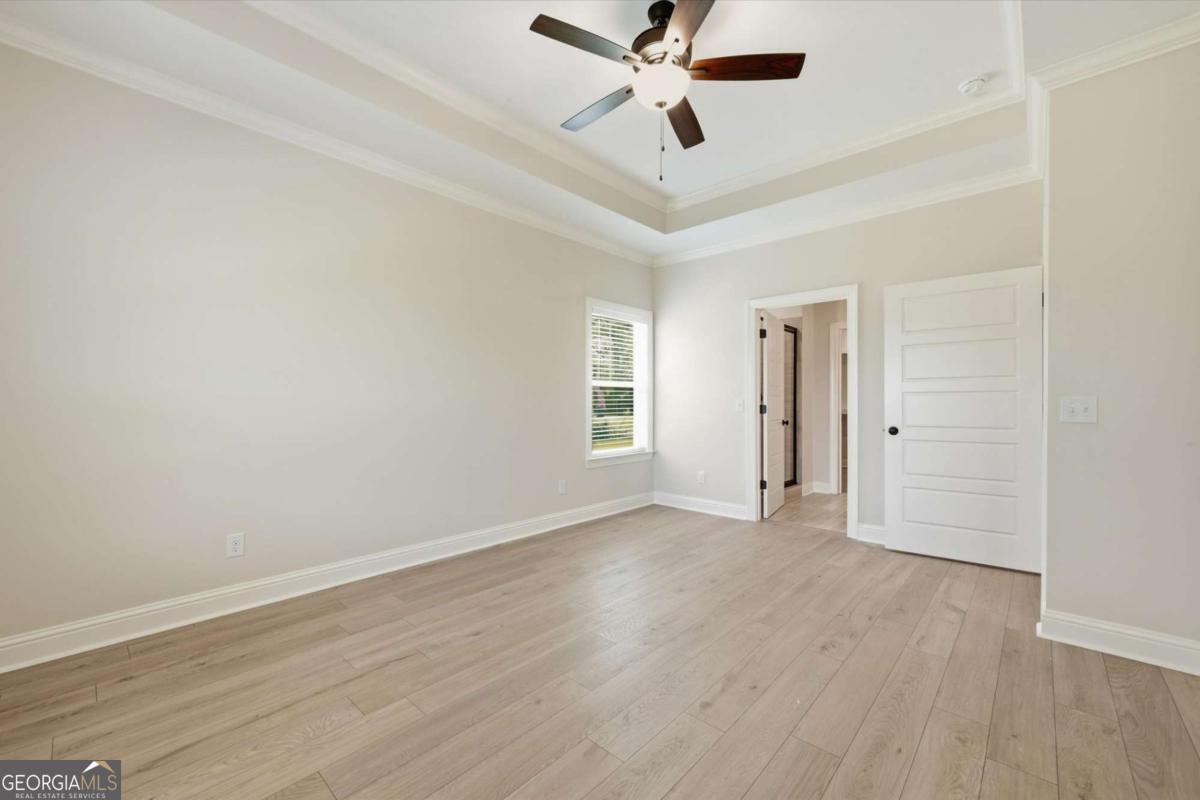 93 Ennis Road Property Photo 21