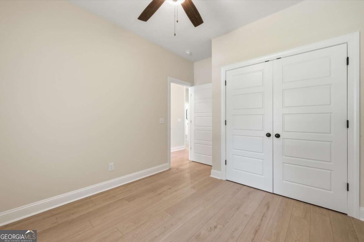 93 Ennis Road Property Photo 33