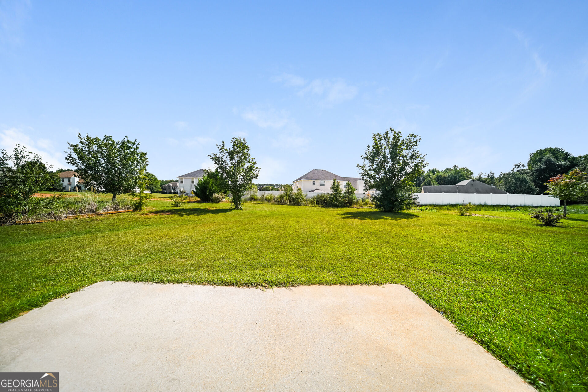 505 Vaughan Valley View Property Photo 4