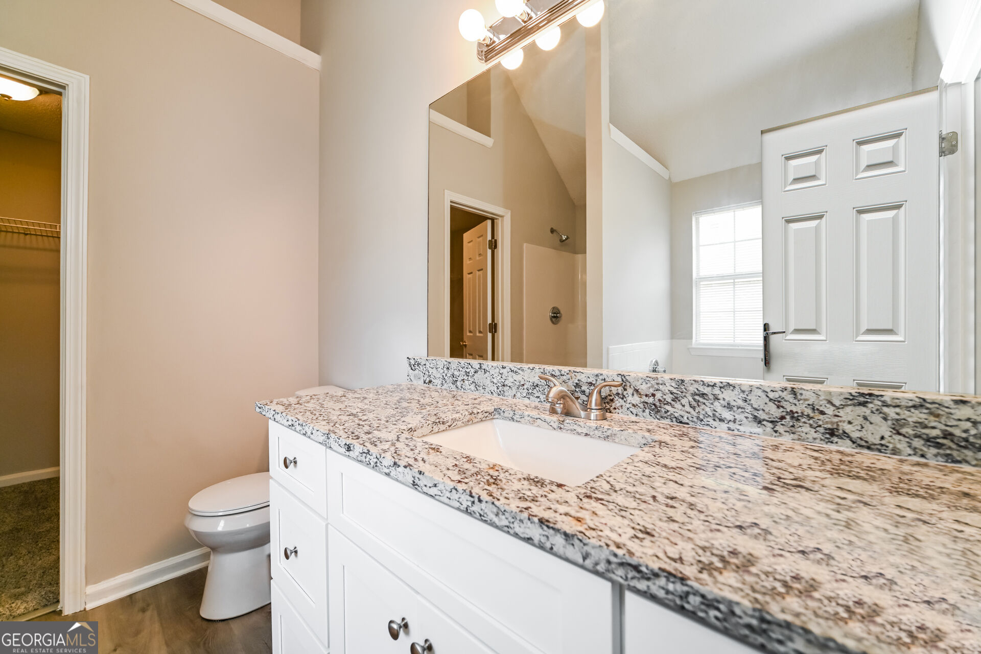 505 Vaughan Valley View Property Photo 16