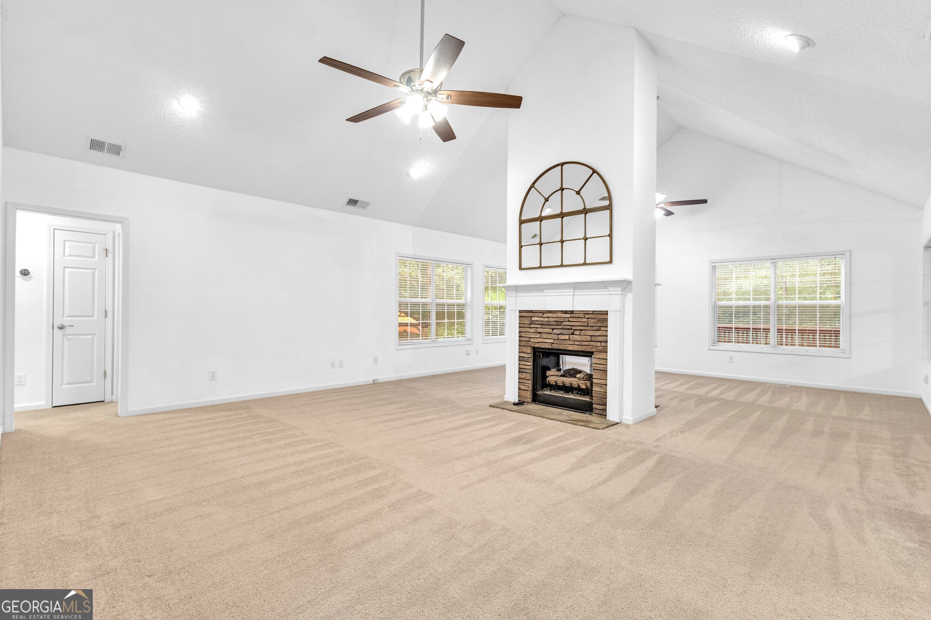 112 Ashwood Trace Property Photo 7