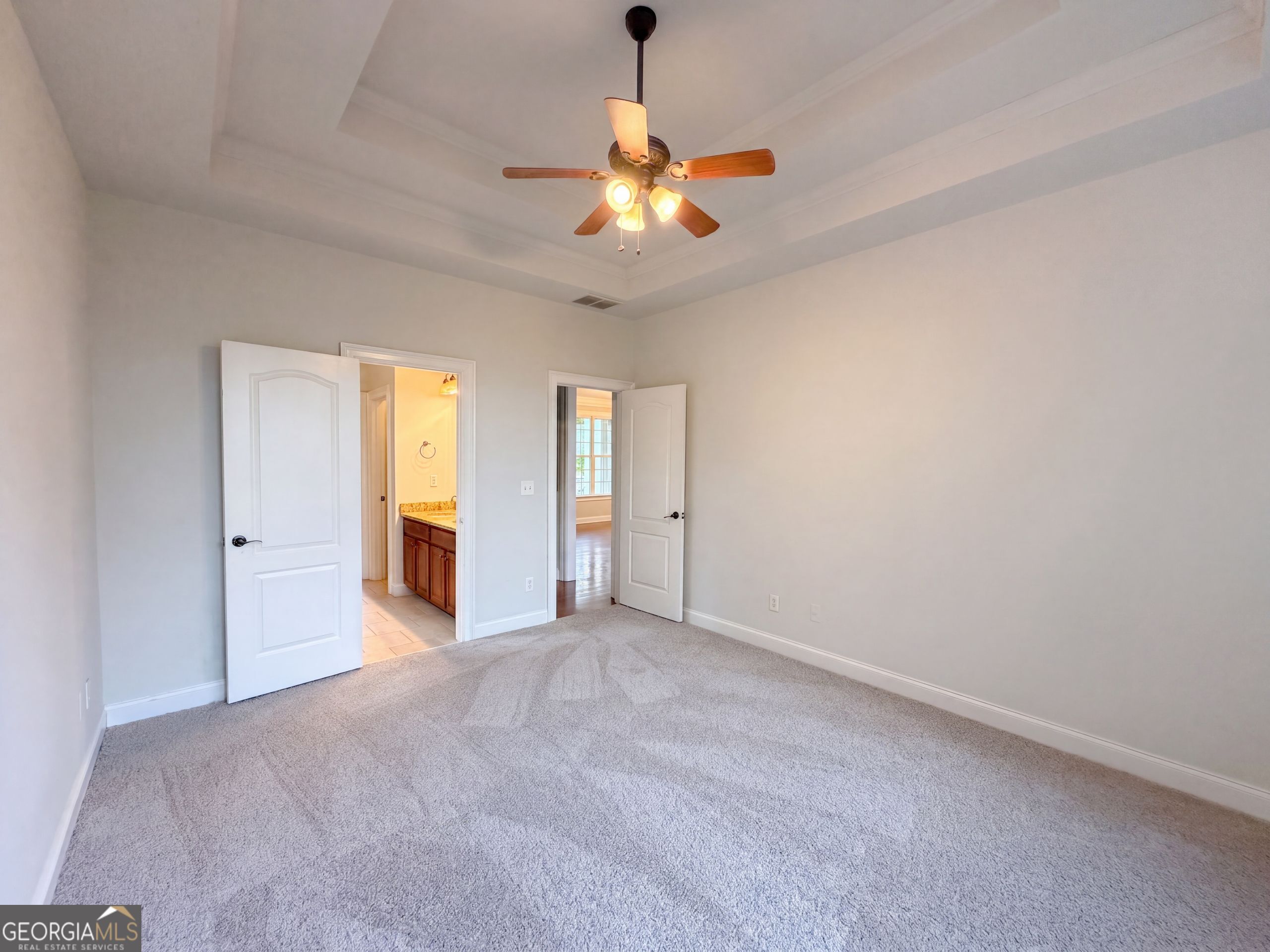 501 Rippling Court Property Photo 4