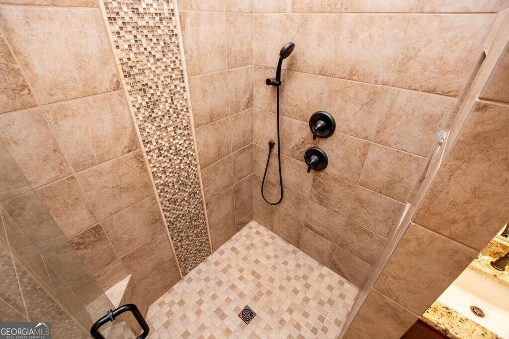 275 Happy Hollow Road Property Photo 7