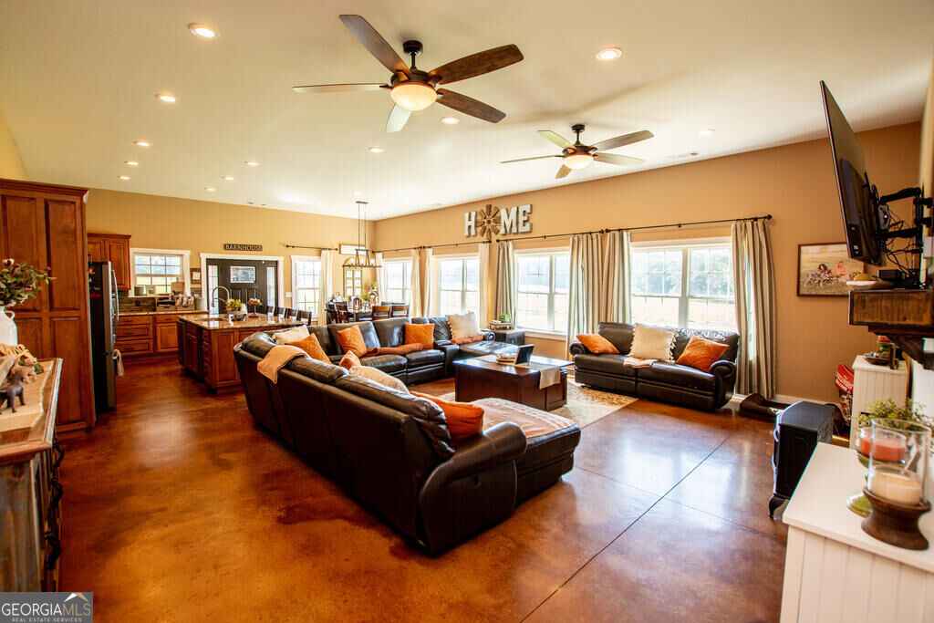 275 Happy Hollow Road Property Photo 15