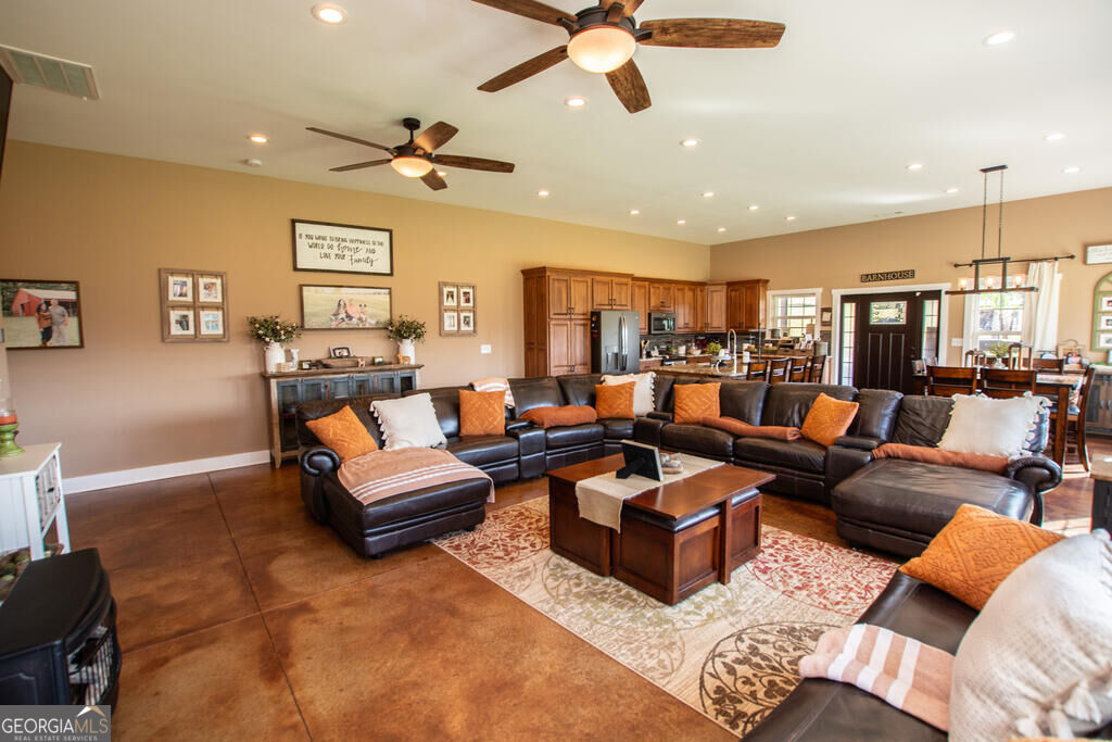 275 Happy Hollow Road Property Photo 17