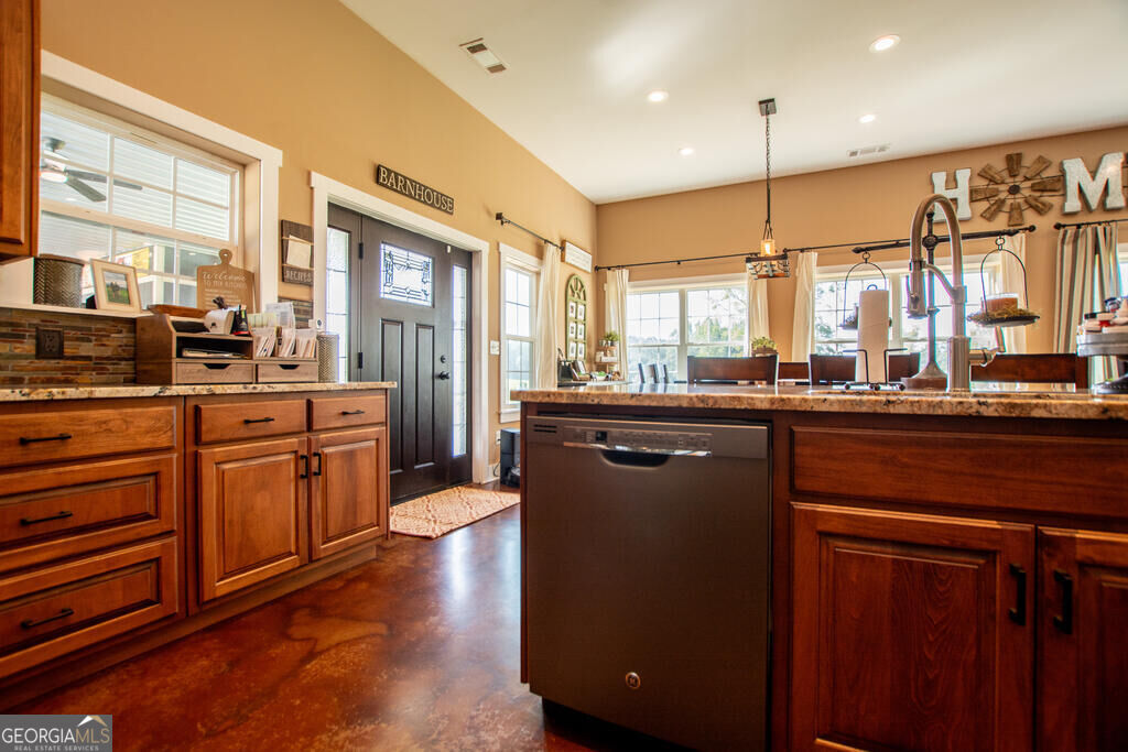 275 Happy Hollow Road Property Photo 22