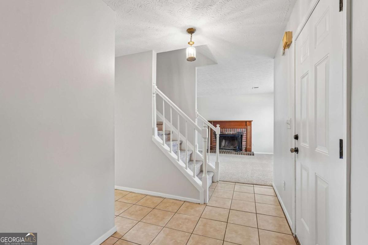 4701 Valley Ridge Drive Property Photo 9