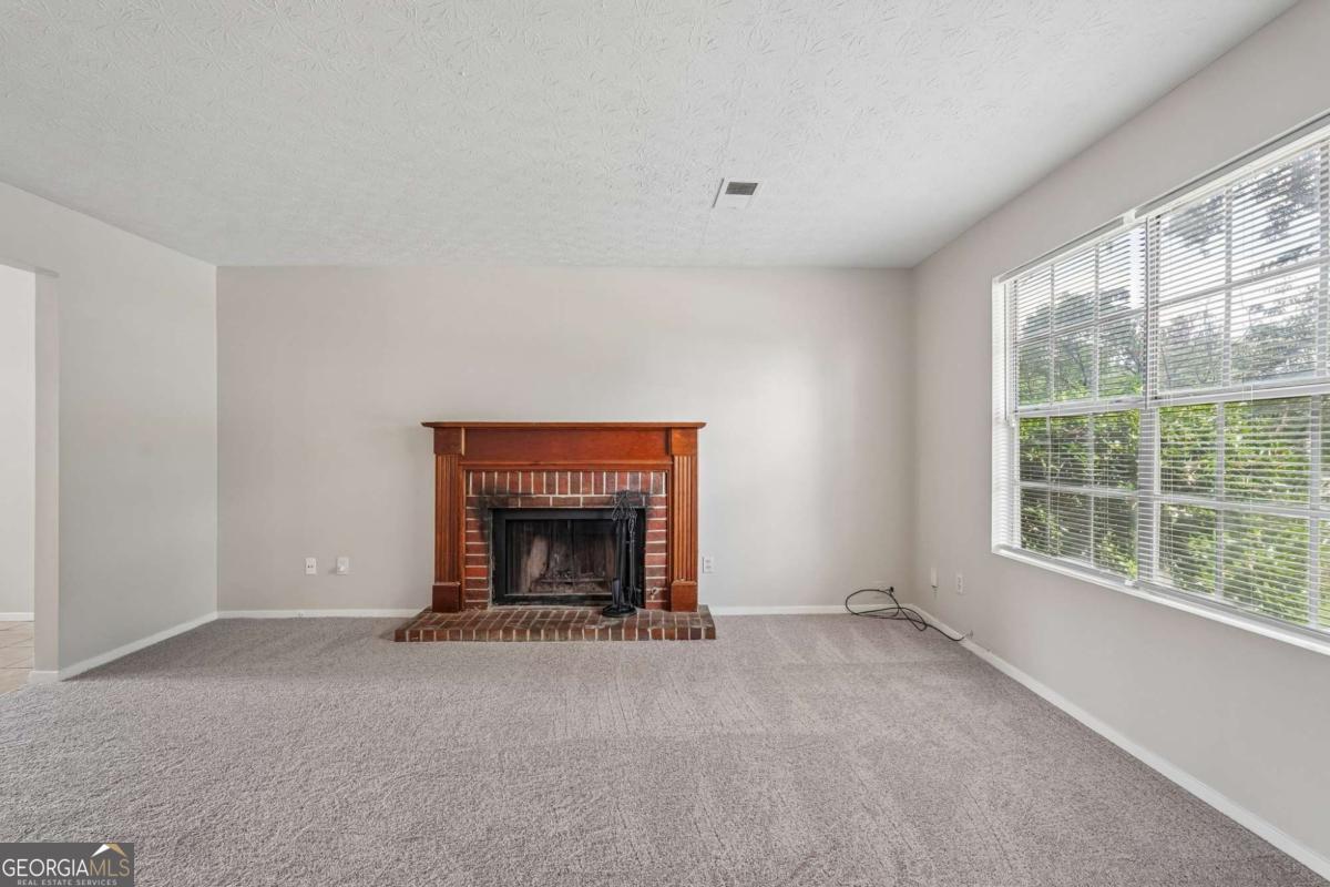 4701 Valley Ridge Drive Property Photo 10