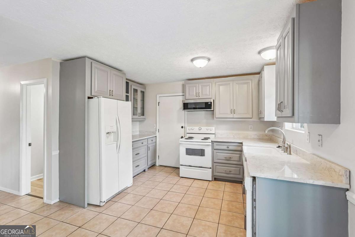 4701 Valley Ridge Drive Property Photo 17