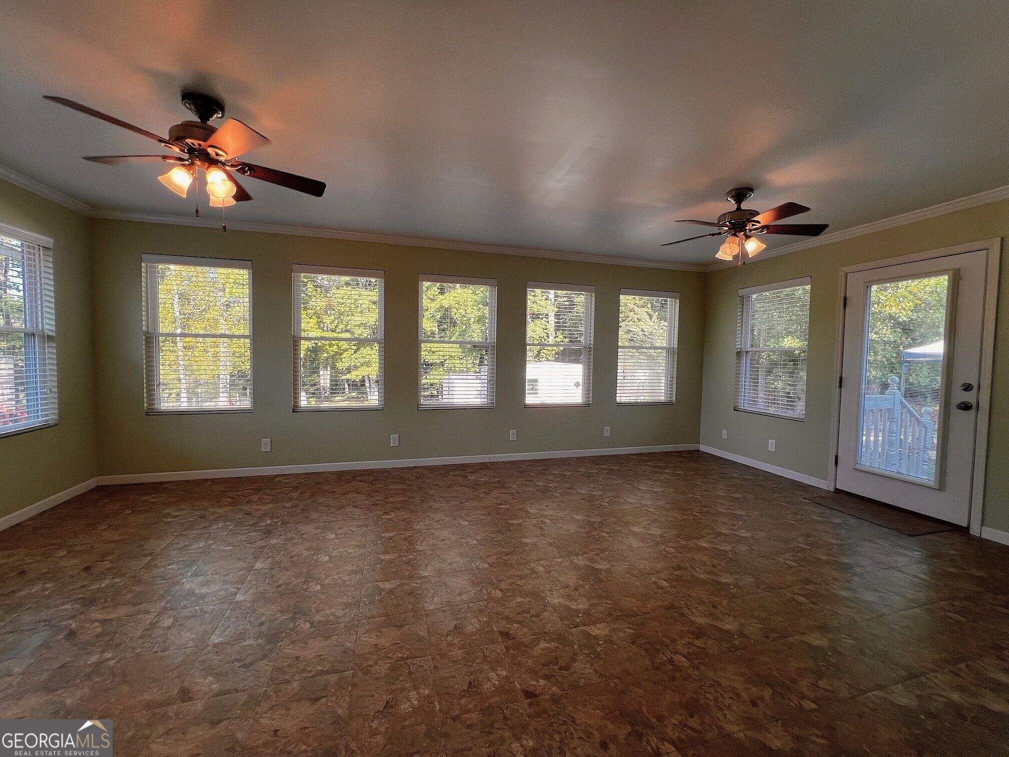 108 Skyline Drive Property Photo 4