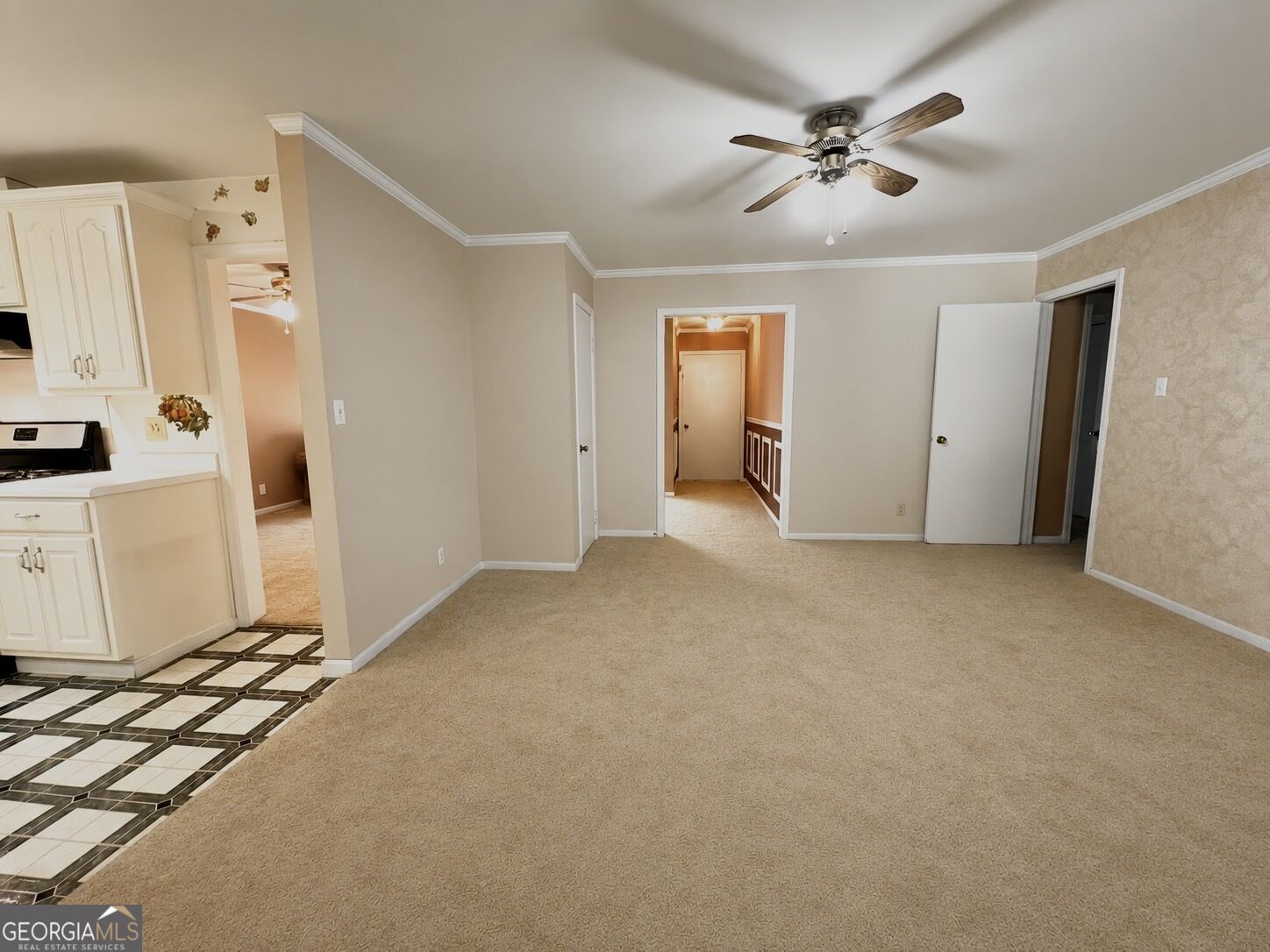108 Skyline Drive Property Photo 8