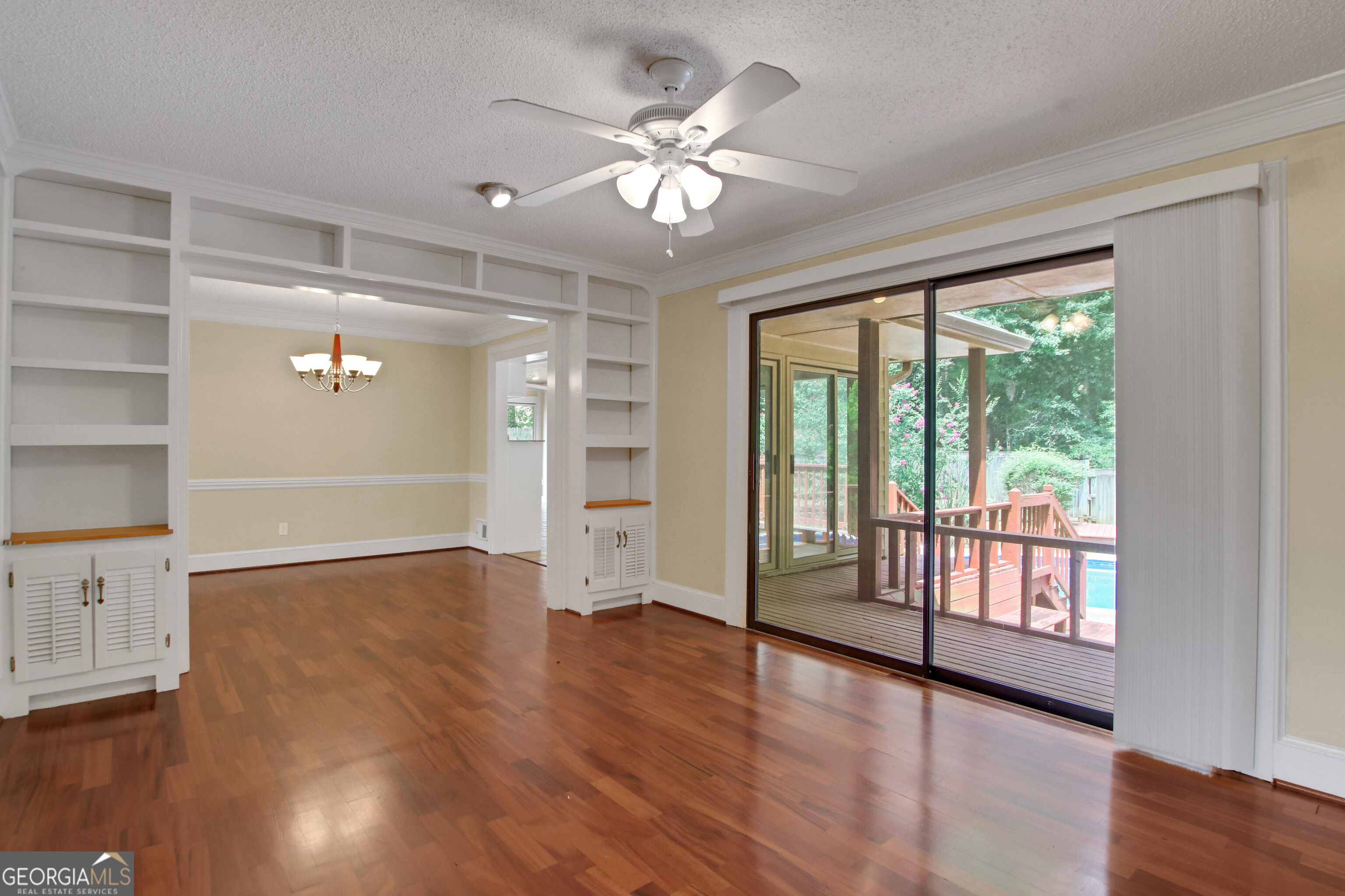 2020 Heatherdale Lane Sw Property Photo 5