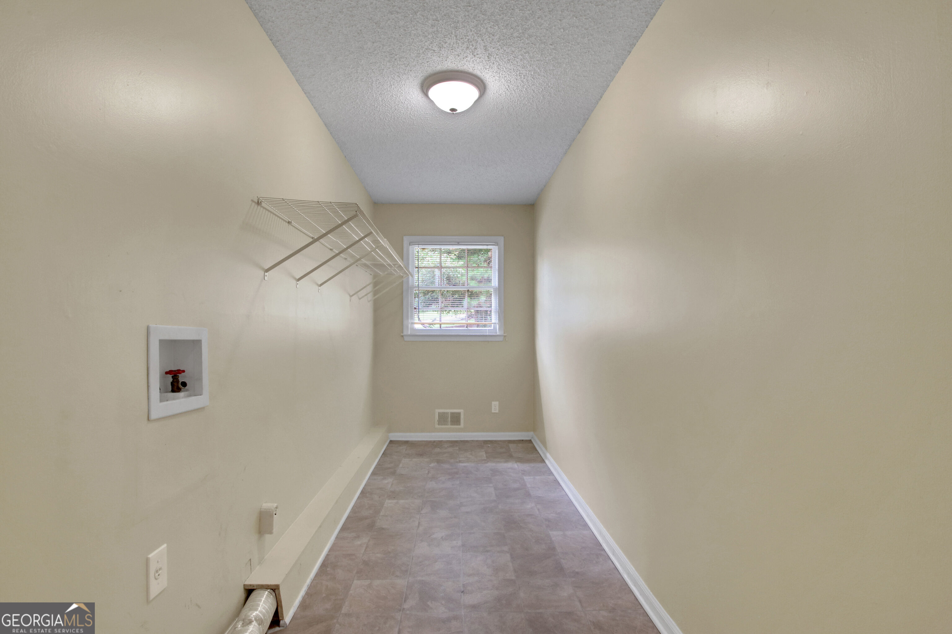 2020 Heatherdale Lane Sw Property Photo 28