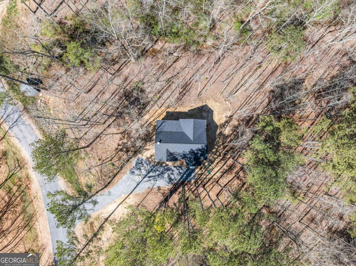 246 Woodward Way Property Photo 11
