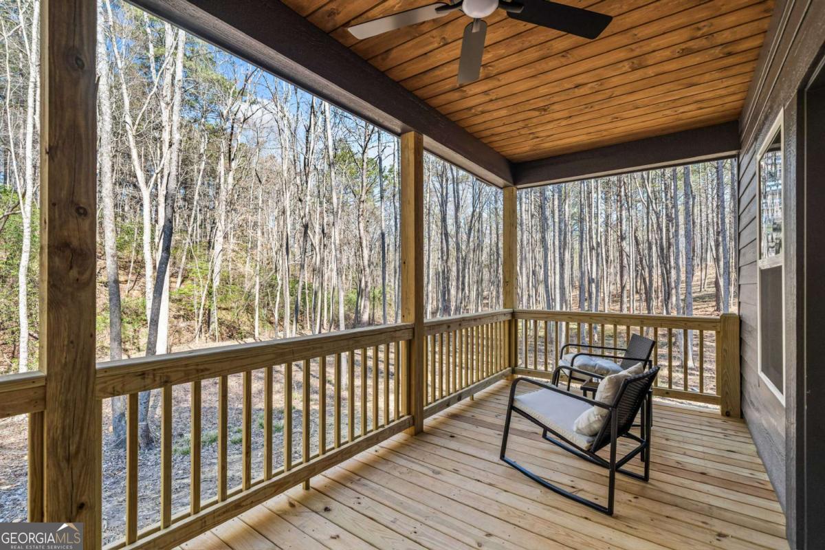 246 Woodward Way Property Photo 37