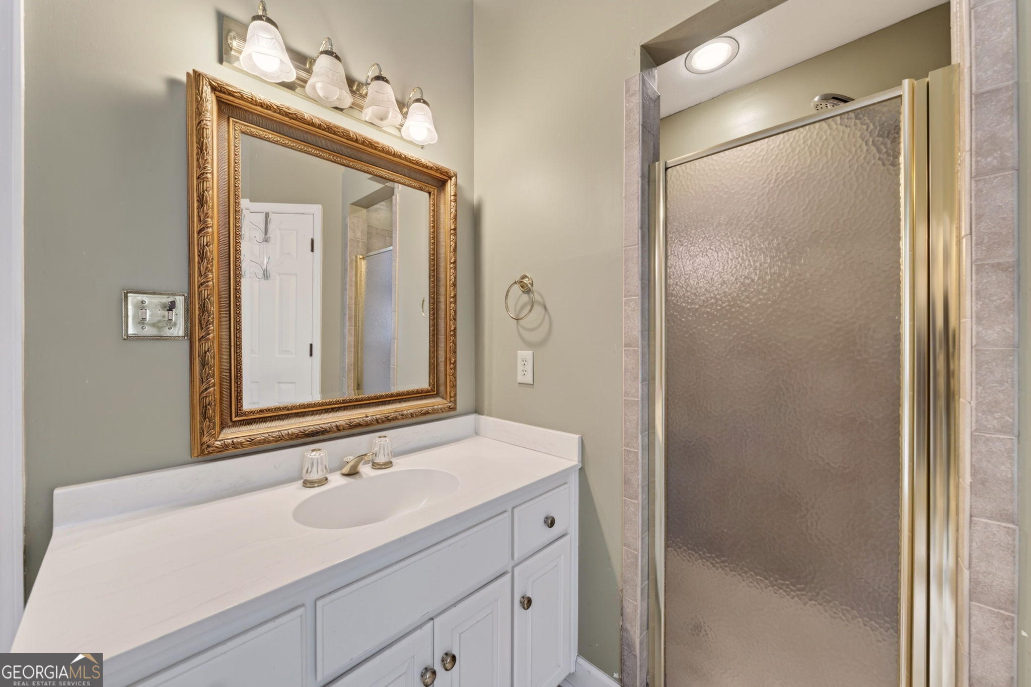 5535 Grove Point Road Property Photo 52