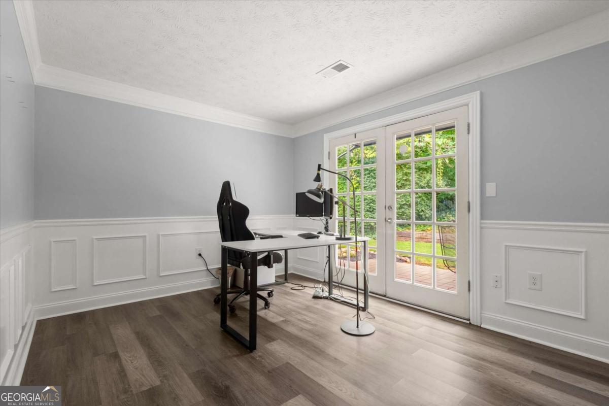 140 Woodhaven Way Property Photo 16