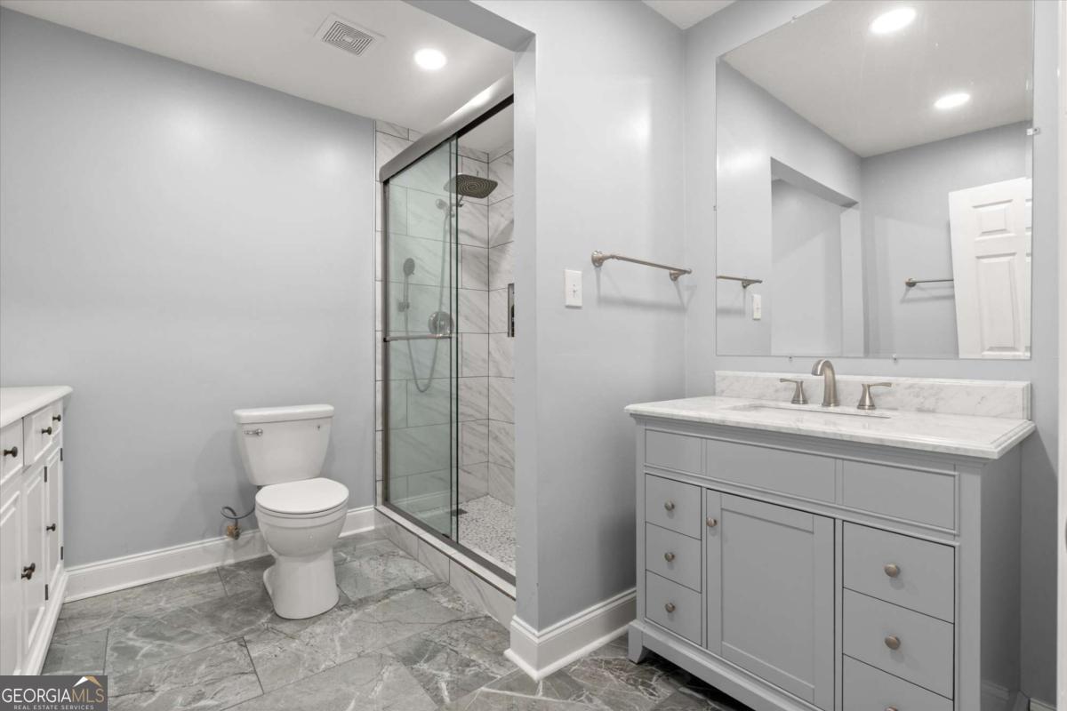 140 Woodhaven Way Property Photo 23