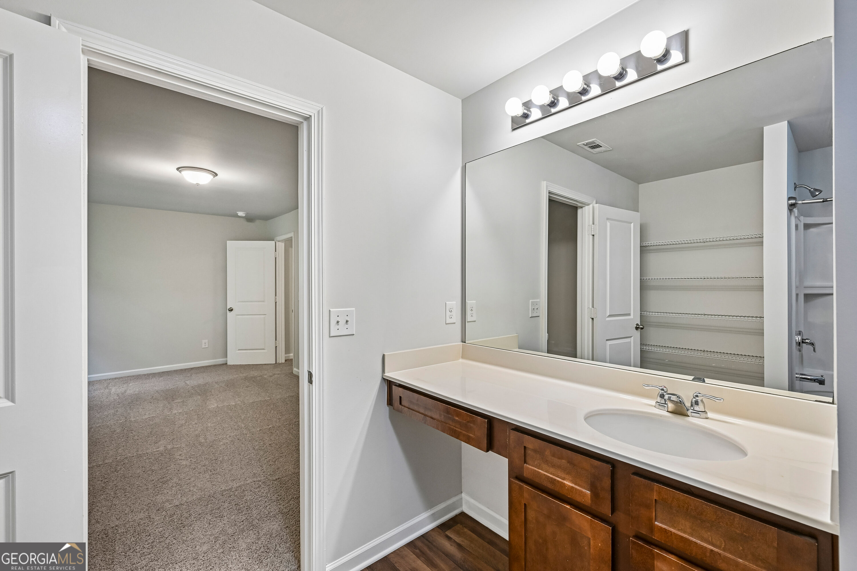 203 Scotland Drive Property Photo 19