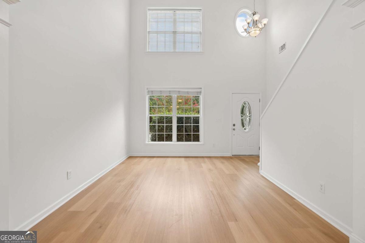 10915 Wittenridge Drive Property Photo 3