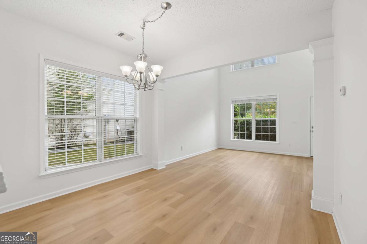 10915 Wittenridge Drive Property Photo 8