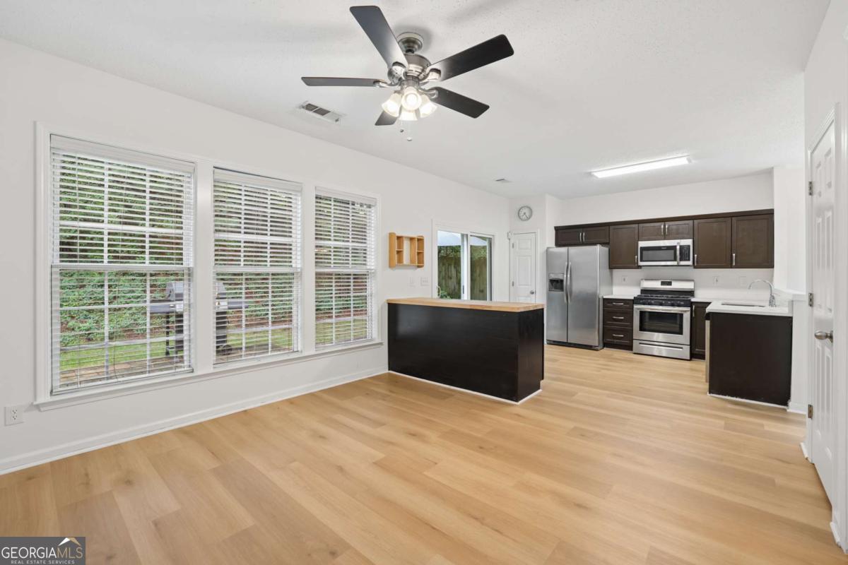 10915 Wittenridge Drive Property Photo 10