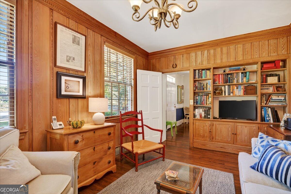 4860 Forsyth Road Property Photo 20