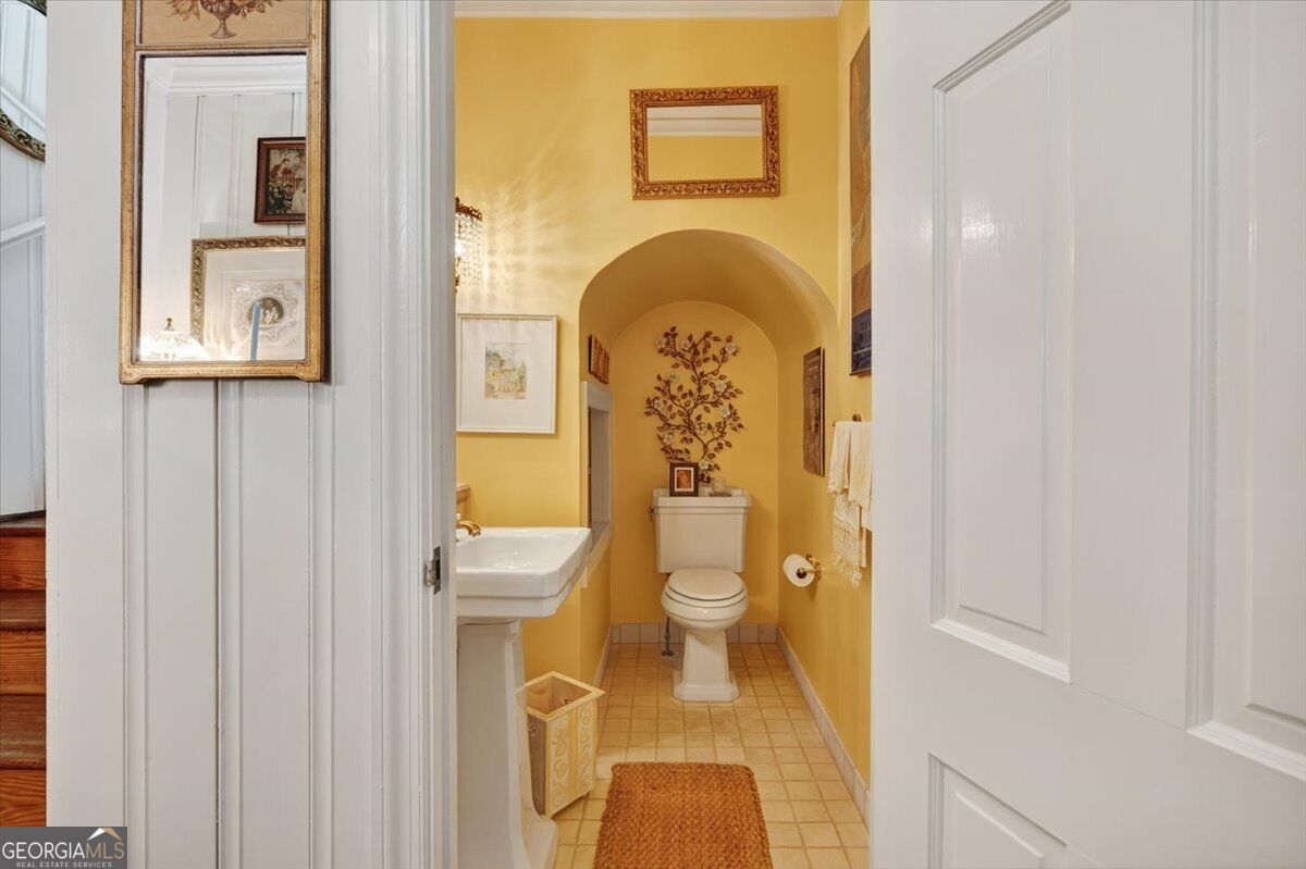 4860 Forsyth Road Property Photo 39
