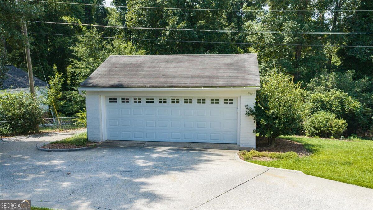 4860 Forsyth Road Property Photo 76