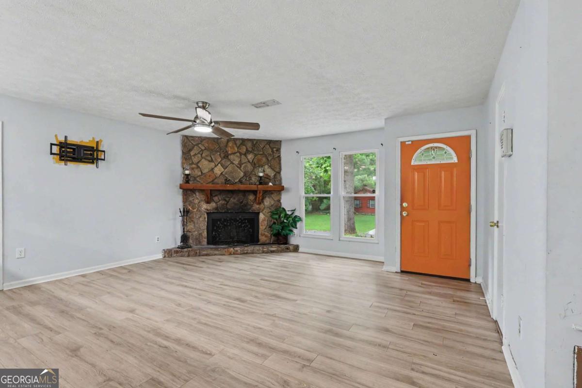 5425 Timor Trail Property Photo 12