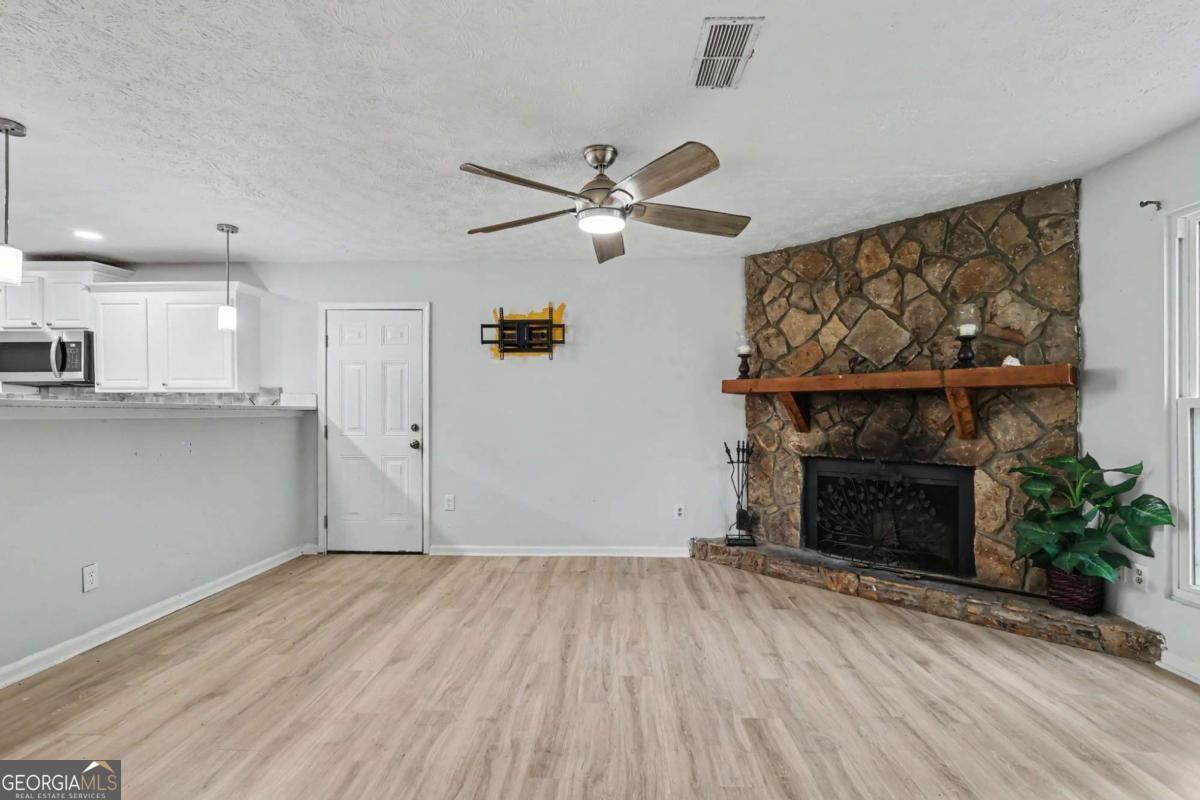 5425 Timor Trail Property Photo 15