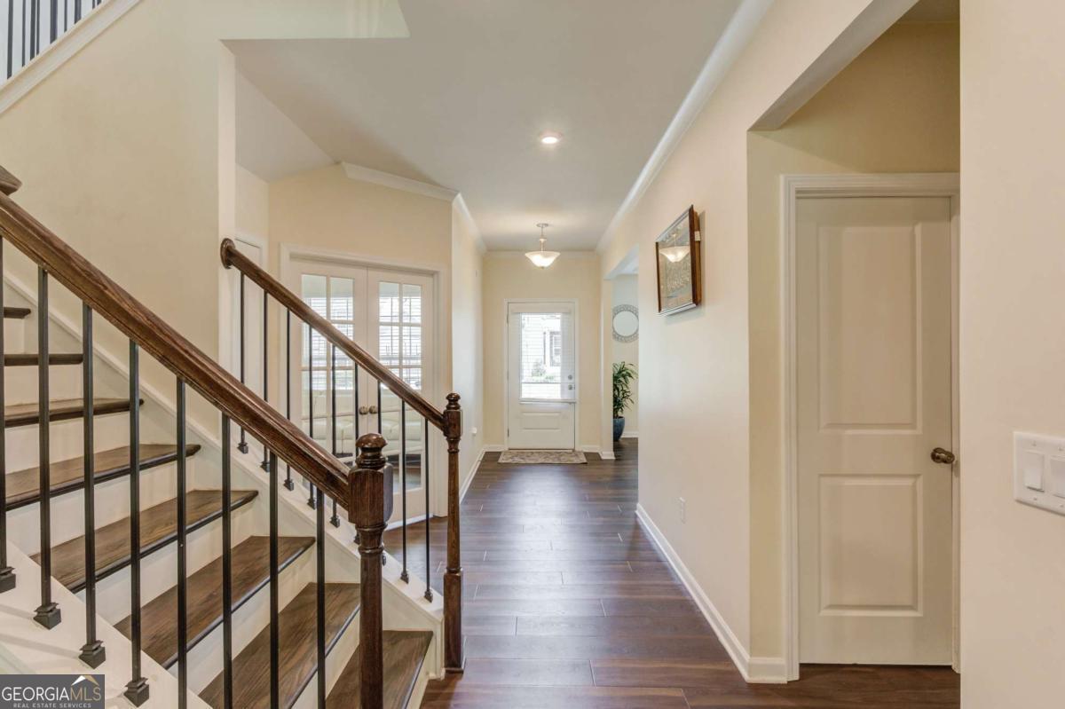 4819 Sierra Creek Drive Property Photo 23