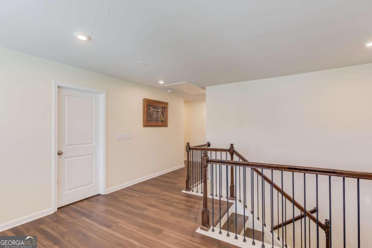 4819 Sierra Creek Drive Property Photo 26
