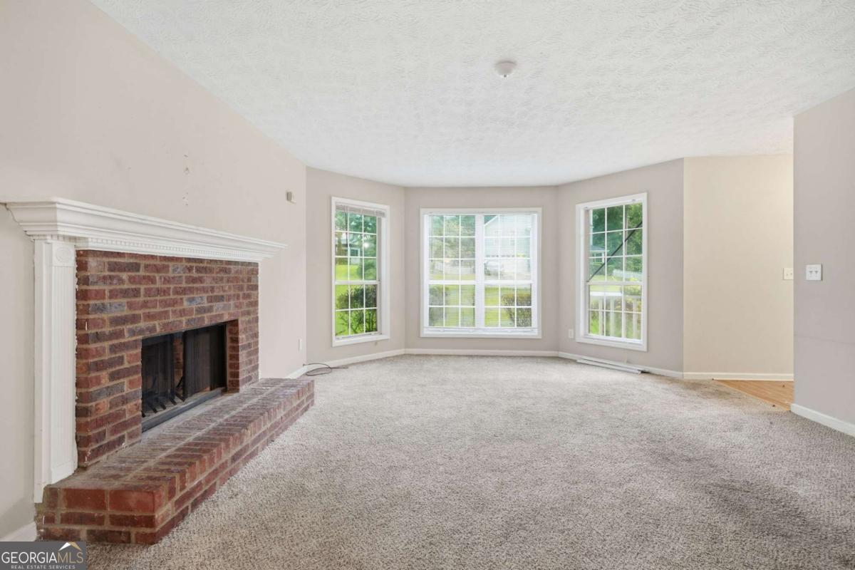 1499 Saint Dunstans Road Property Photo 9