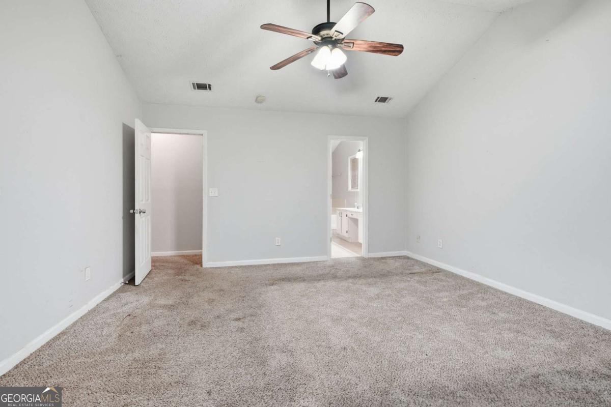 1499 Saint Dunstans Road Property Photo 21