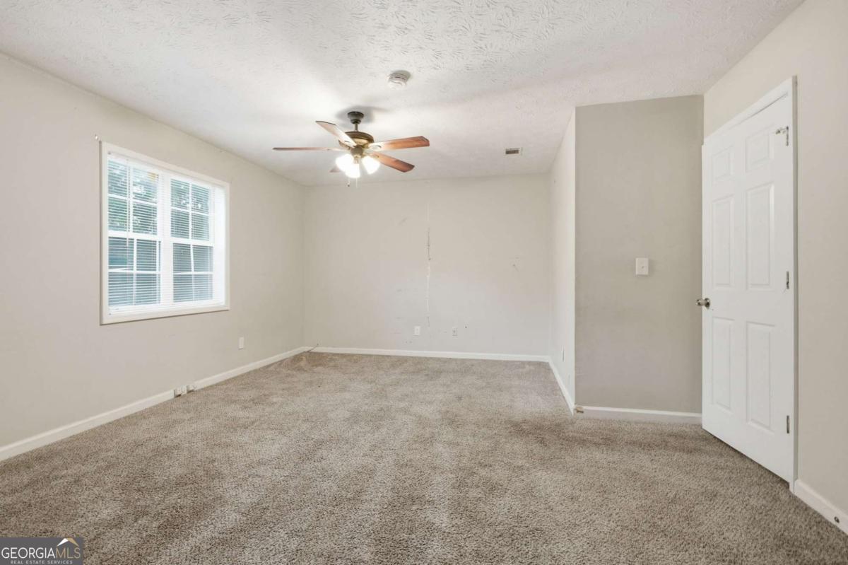 1499 Saint Dunstans Road Property Photo 23