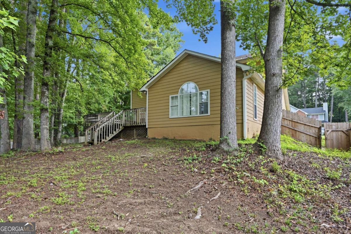 1499 Saint Dunstans Road Property Photo 38