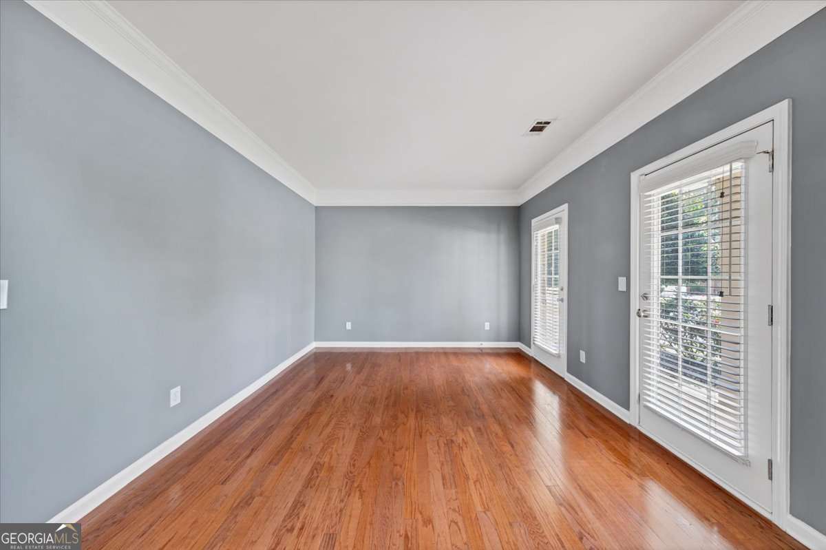 3139 Abbey Drive Sw Property Photo 9