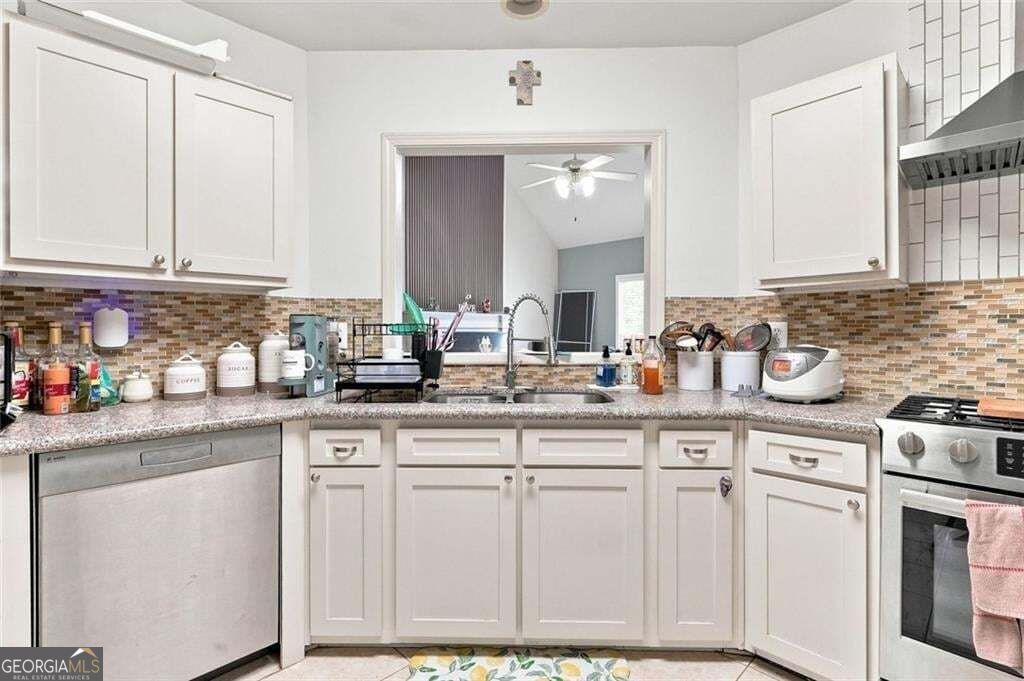 228 Meryton Circle Property Photo 10