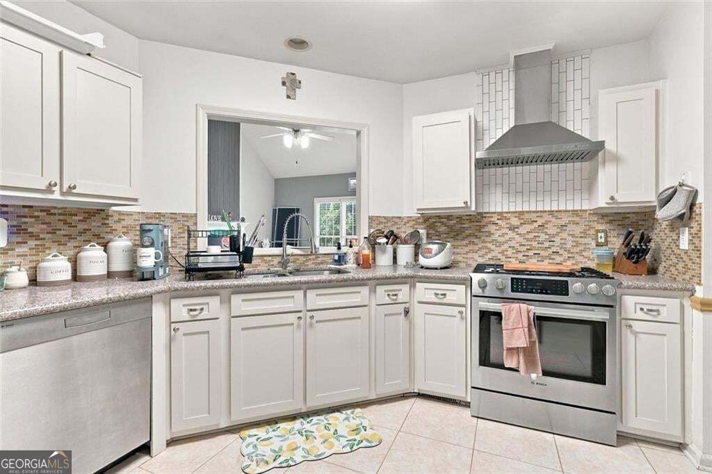 228 Meryton Circle Property Photo 11