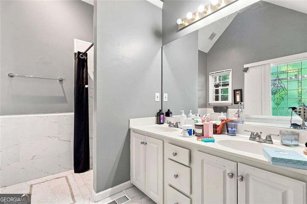 228 Meryton Circle Property Photo 17