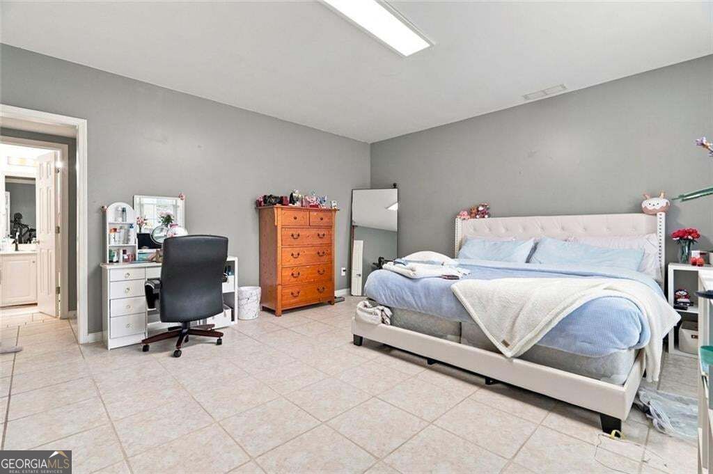 228 Meryton Circle Property Photo 23