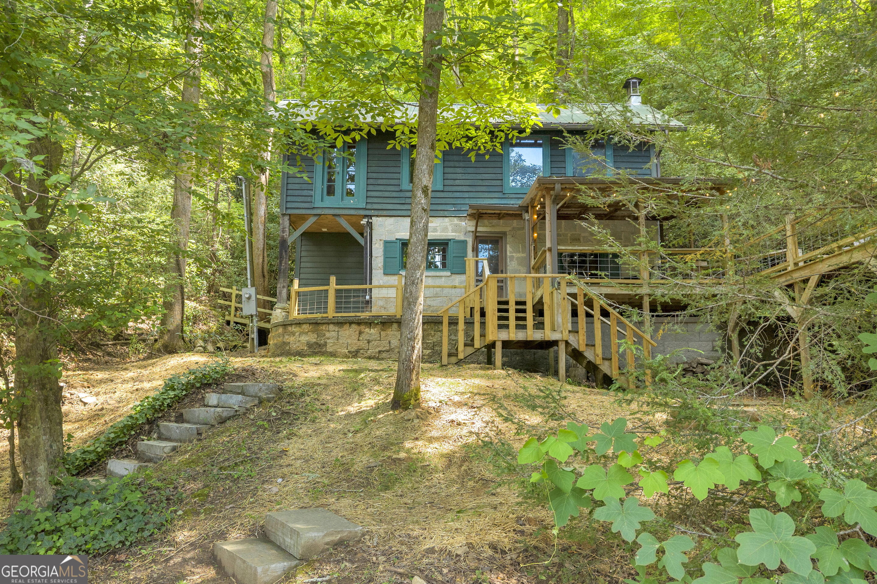 4305 Yonah Dam Road Property Photo 1