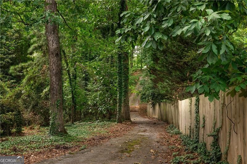 4715 Ridgeview Road Property Photo 25