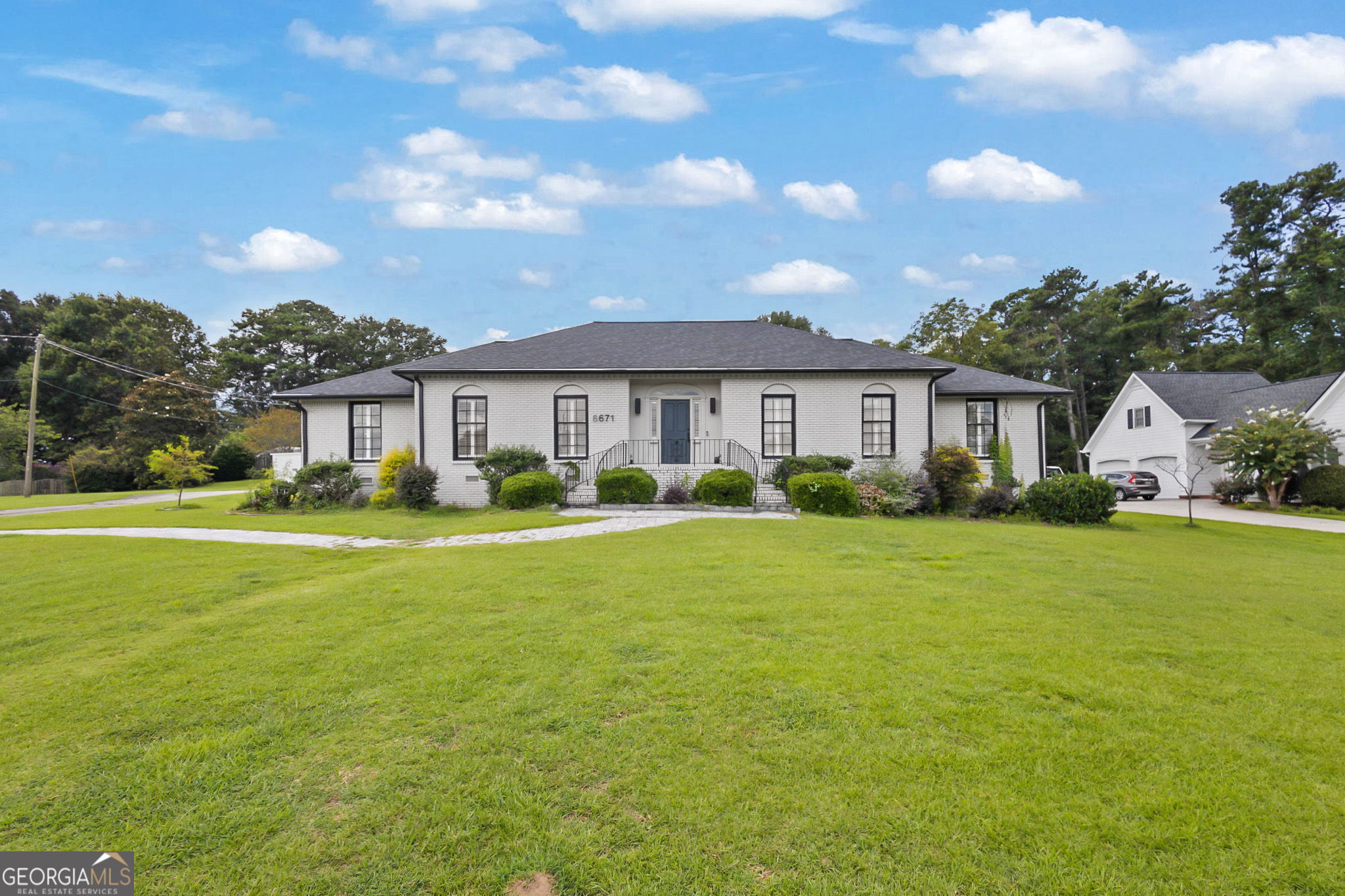 8671 Lake Forrest Drive Property Photo 1