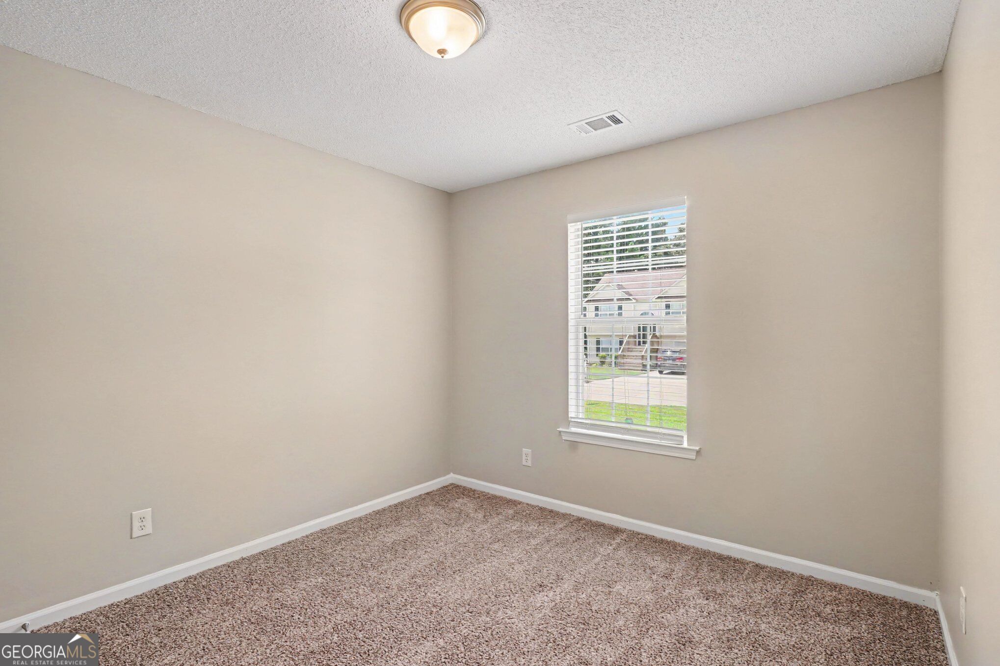 722 Rosewood Circle Property Photo 16