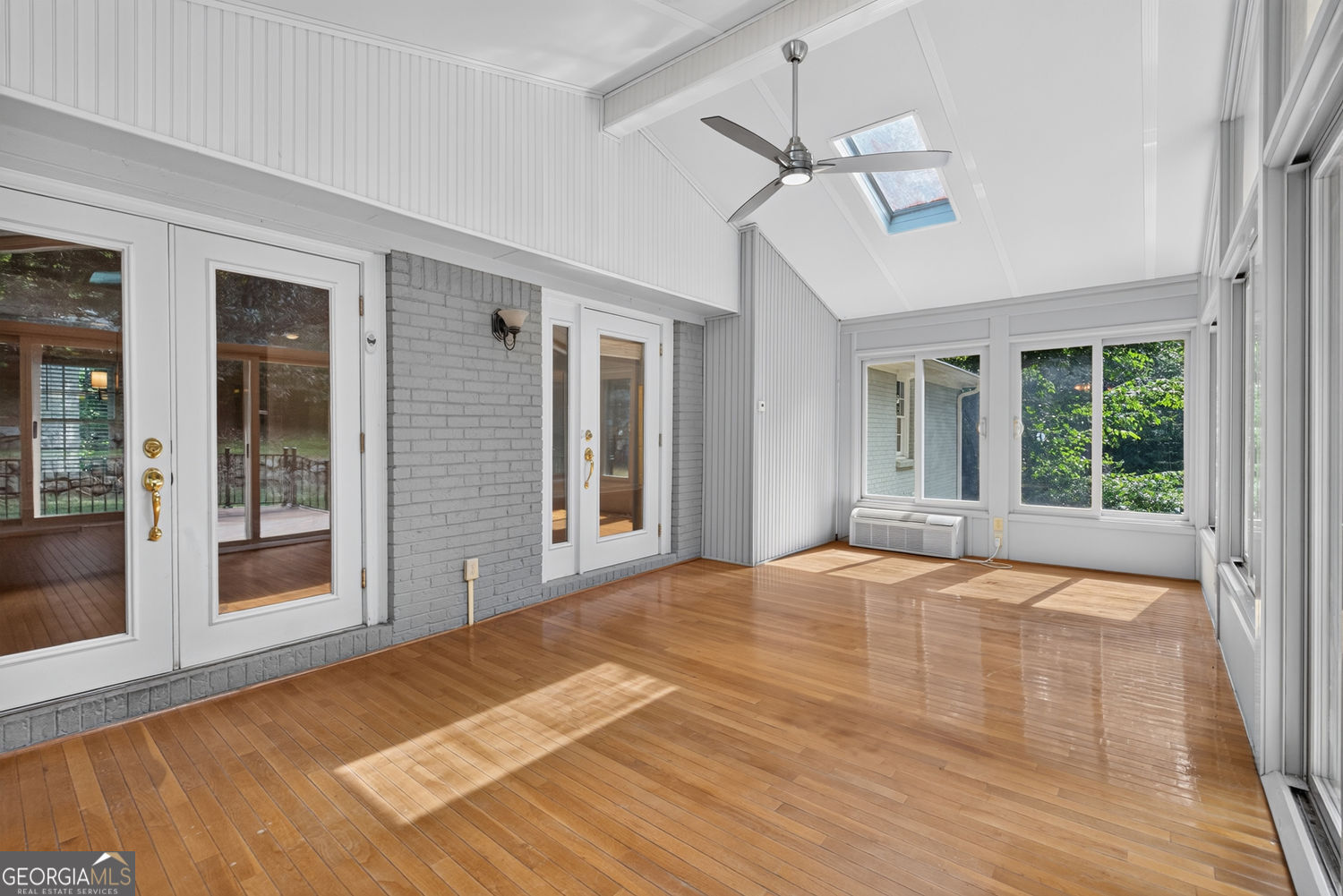 415 Forest Hills Drive Property Photo 32
