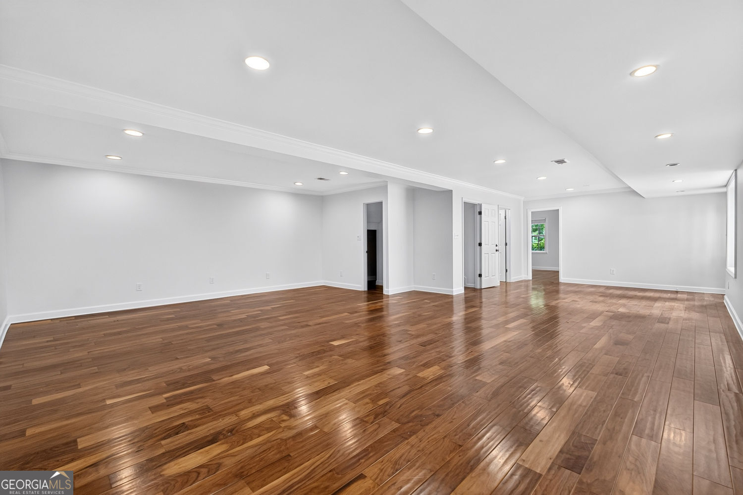 415 Forest Hills Drive Property Photo 43